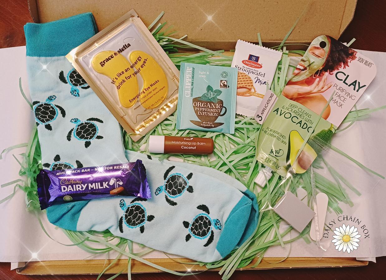 Green Gift Box β The Perfect Pamper Treat! - Birthday/Friendship Gift