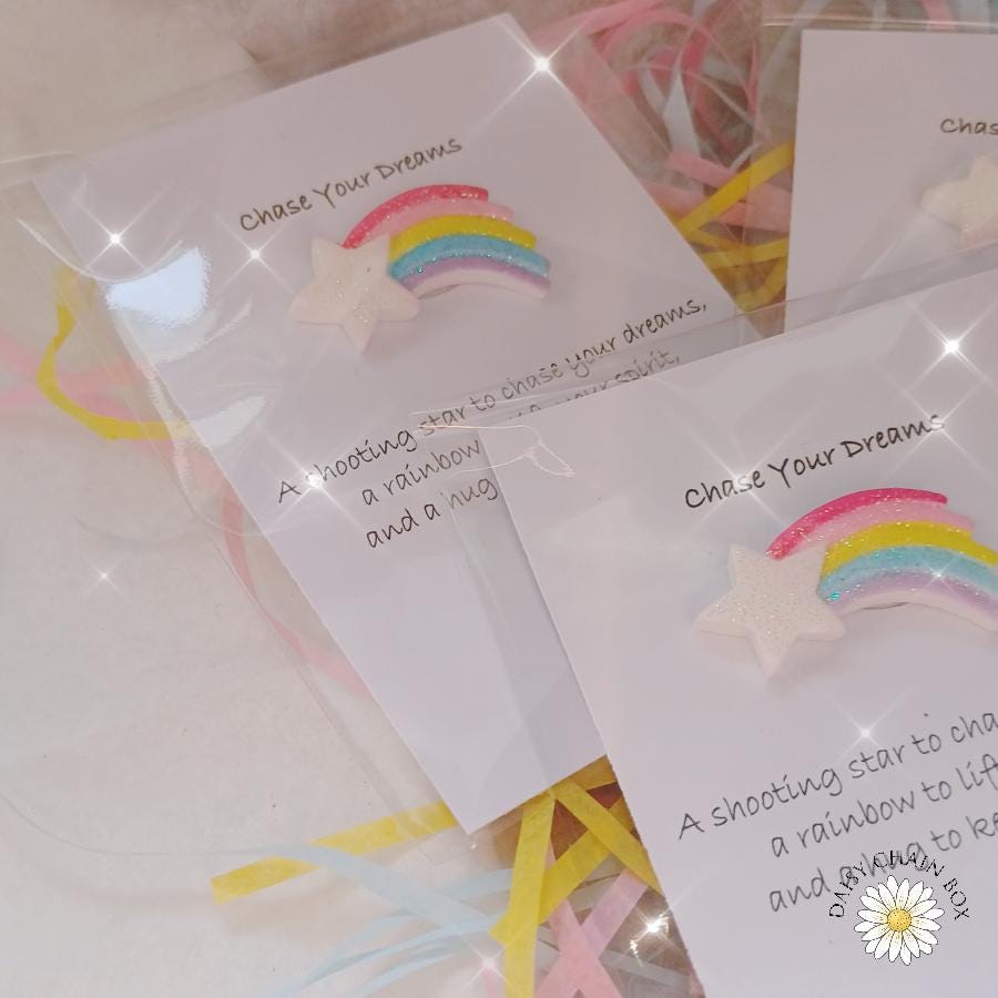 Chase Your Dreams Pocket Hug – Motivation Gift – Letterbox Hug – Encouragement Gift – New Job Gift –Graduation Keepsake –Inspirational Token