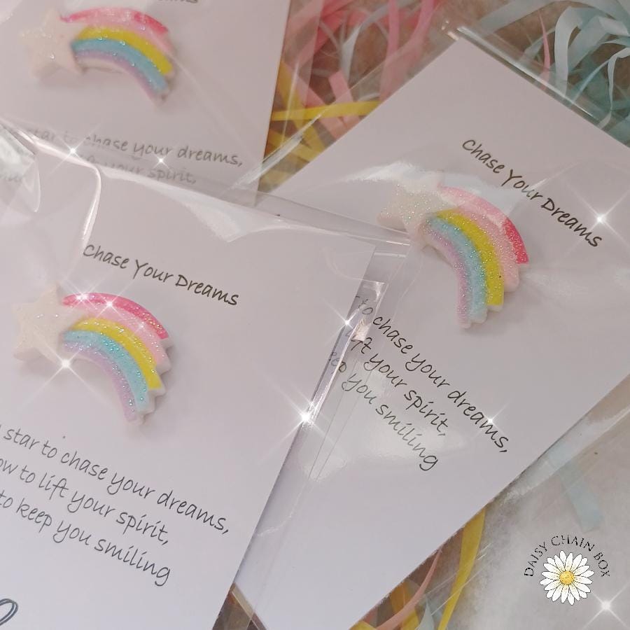 Chase Your Dreams Pocket Hug – Motivation Gift – Letterbox Hug – Encouragement Gift – New Job Gift –Graduation Keepsake –Inspirational Token