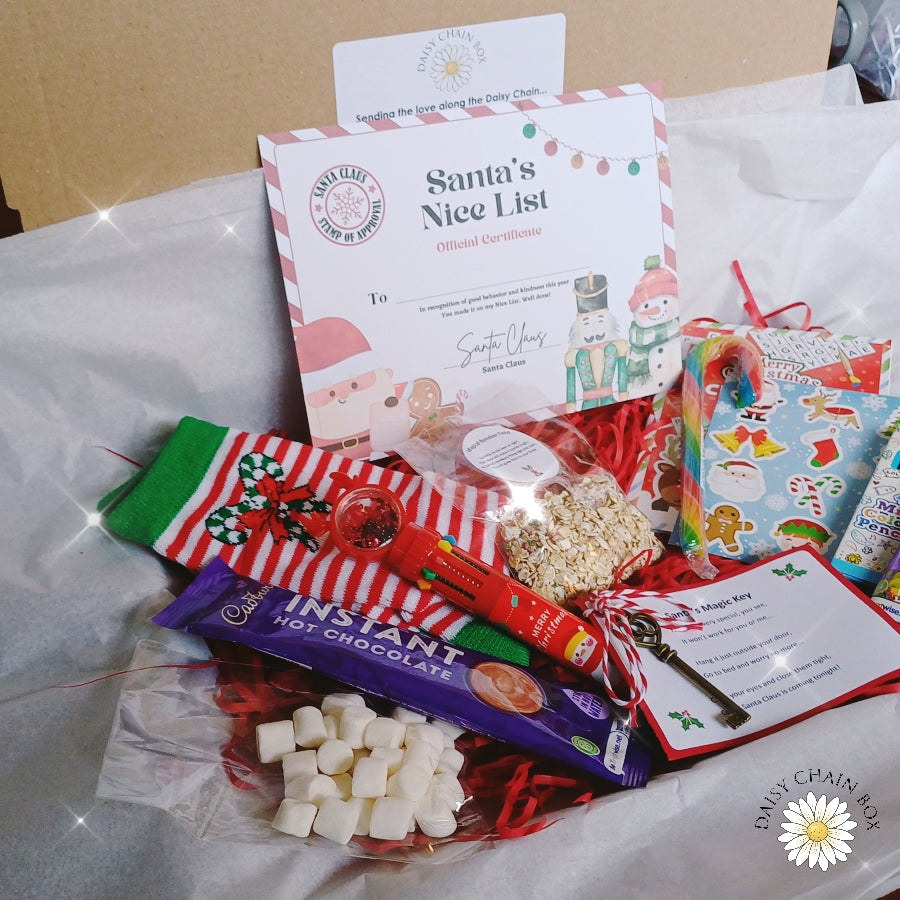 Children’s Christmas Eve Box | Personalised Kids Christmas Gift | Festive Socks, Hot Chocolate, Santa’s Key & More – Daisy Chain Box