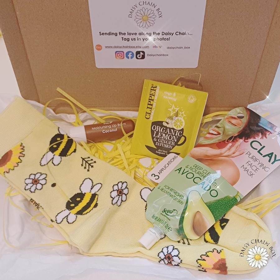 Mini Yellow Gift Box – Self-Care Pamper Set – Birthday, Thank You, Thinking of You, Relaxation Gift (Free UK Delivery!)