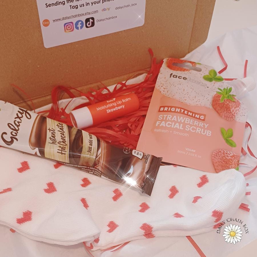 Mini Red Gift Box – Pamper & Self-Care Treat – Birthday, Thinking of You, Thank You Gift (Free UK delivery!)