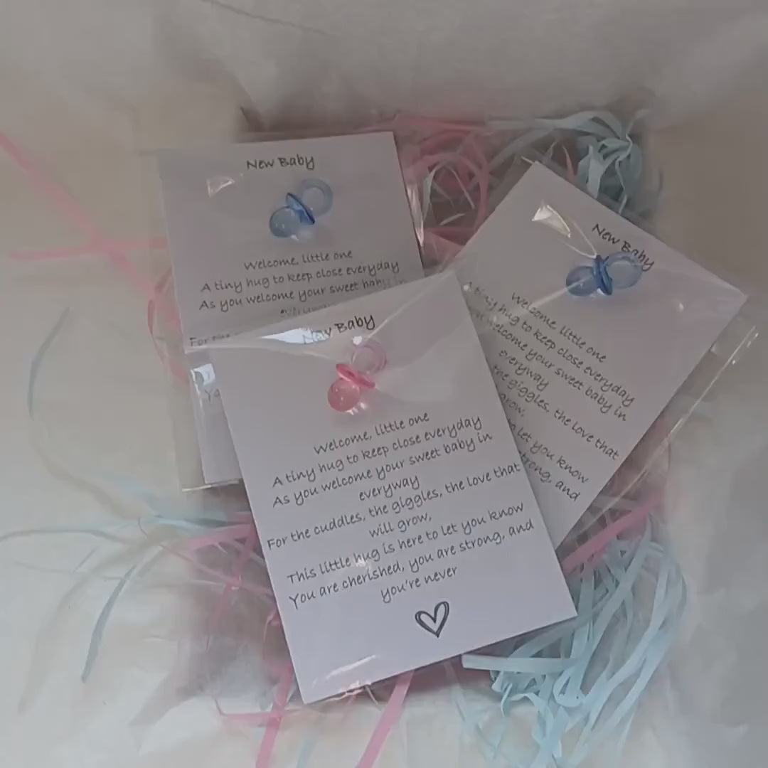 New Baby Pocket Hug – Congratulations Gift for New Mum & Dad, Baby Shower Keepsake, Letterbox Gift for New Parents
