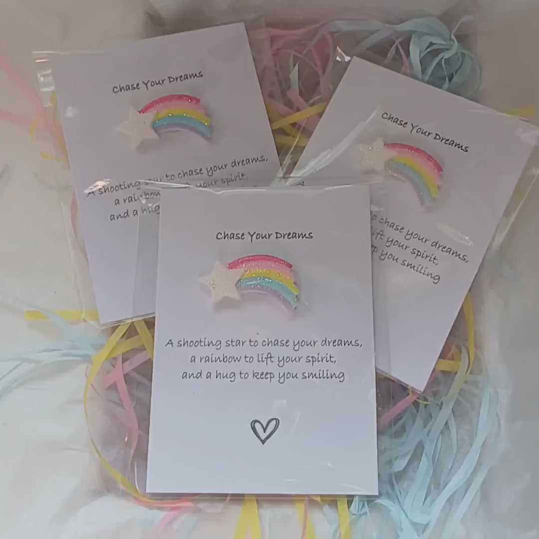 Chase Your Dreams Pocket Hug – Motivation Gift – Letterbox Hug – Encouragement Gift – New Job Gift –Graduation Keepsake –Inspirational Token